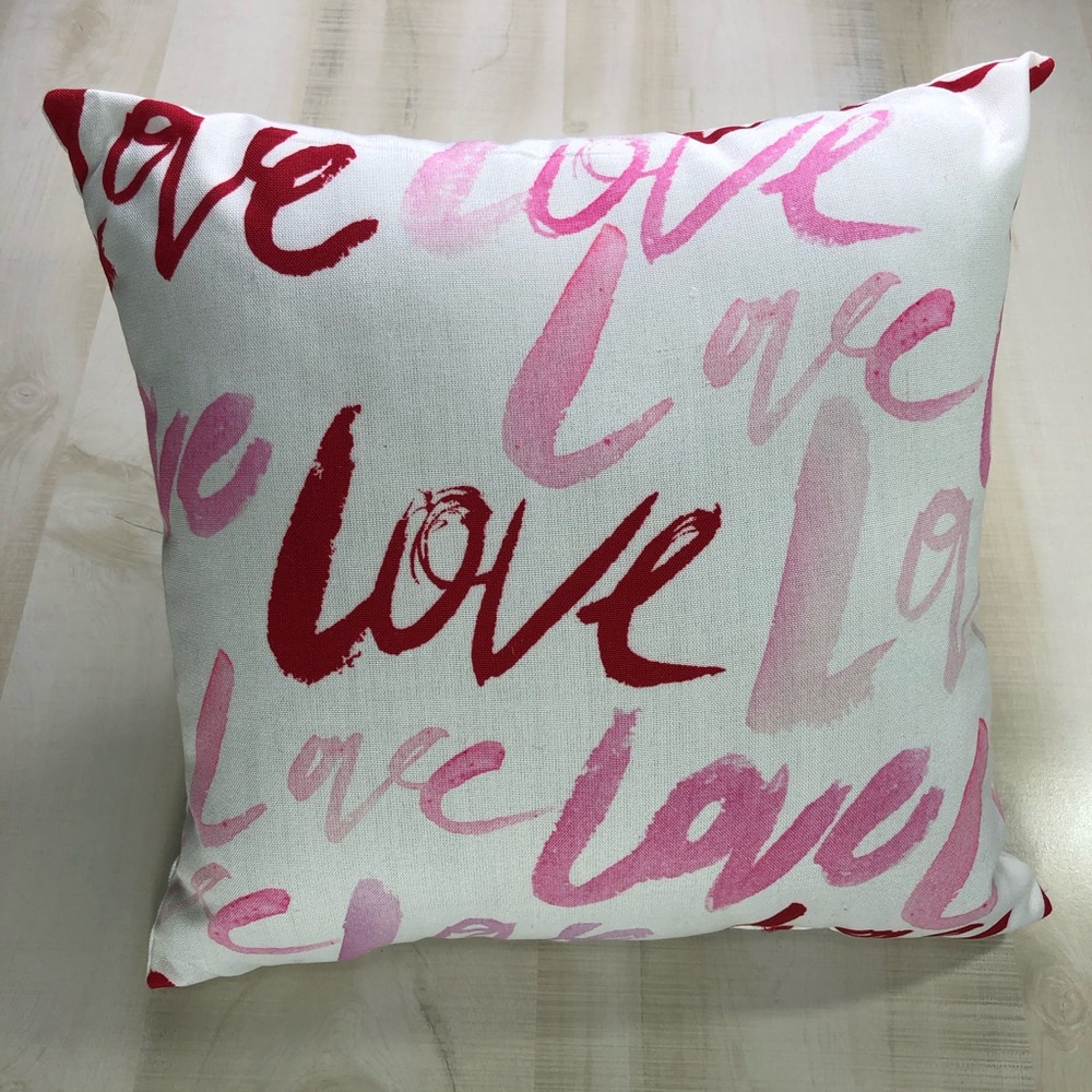 NWOT Love Valentine’s Day Pillow - Picture 1 of 3